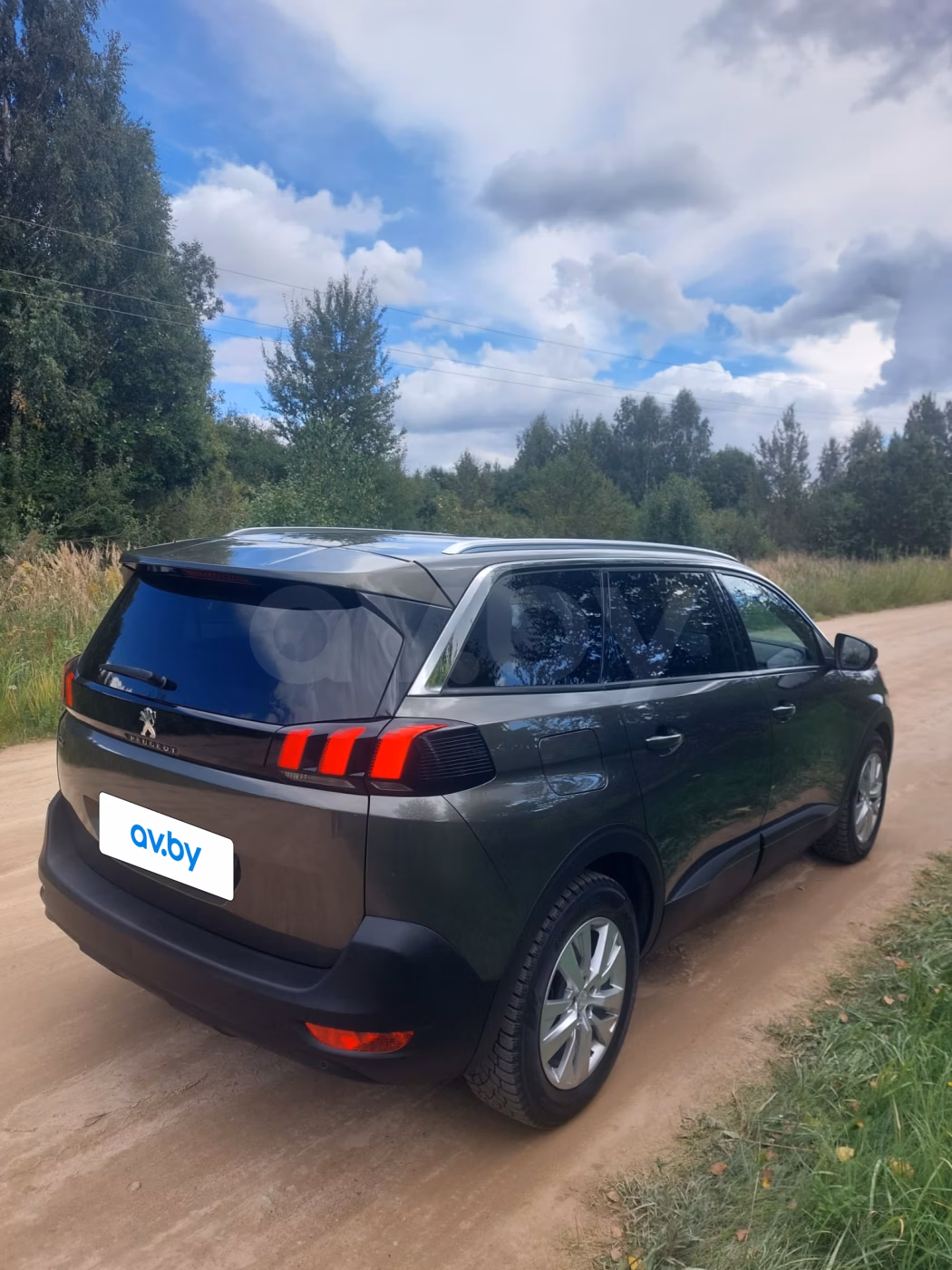 Peugeot 5008 фото 23