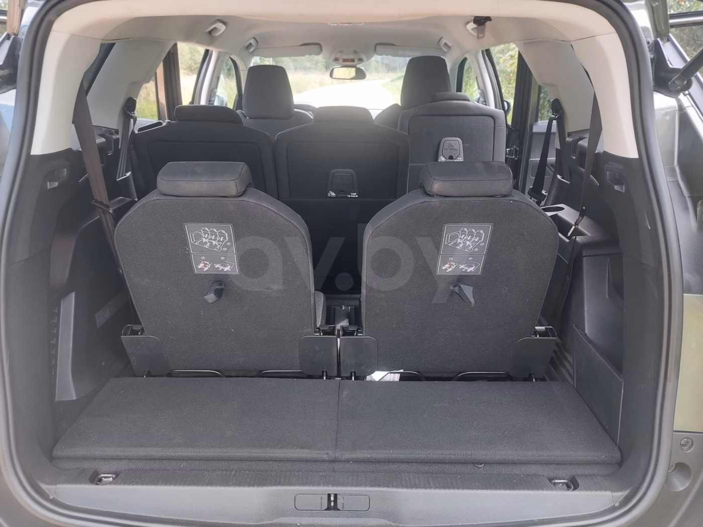 Peugeot 5008 фото 21