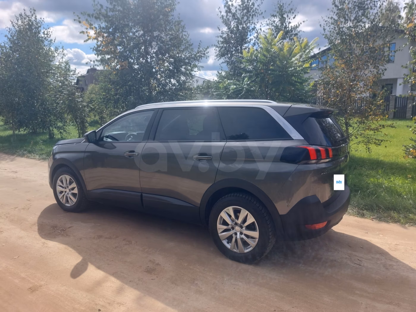 Peugeot 5008 фото 25