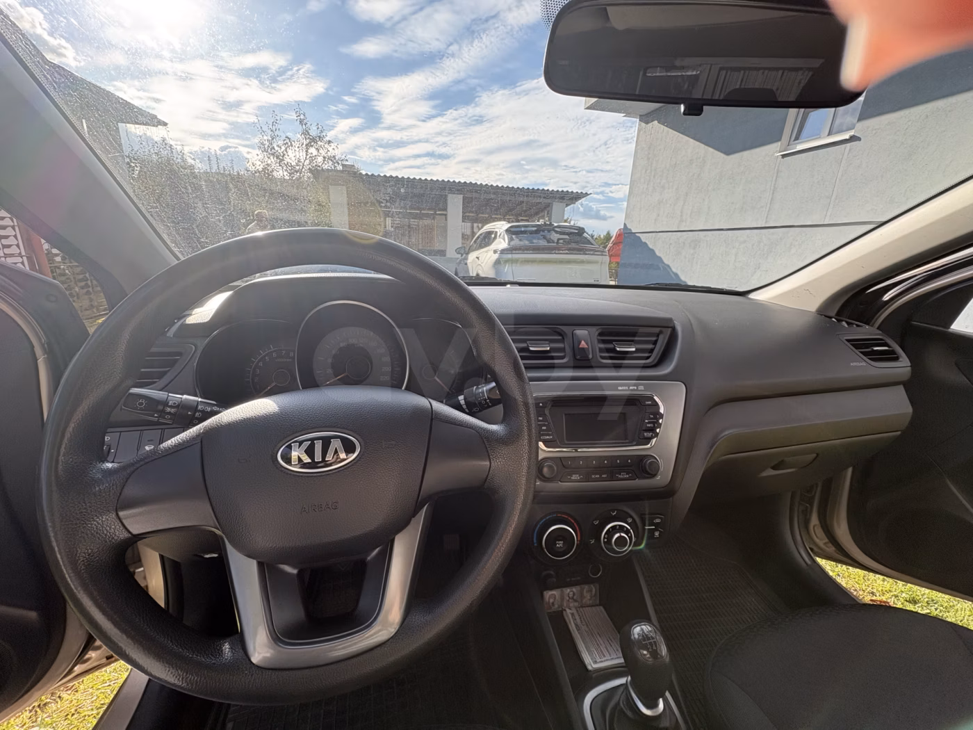 Kia Rio фото 7