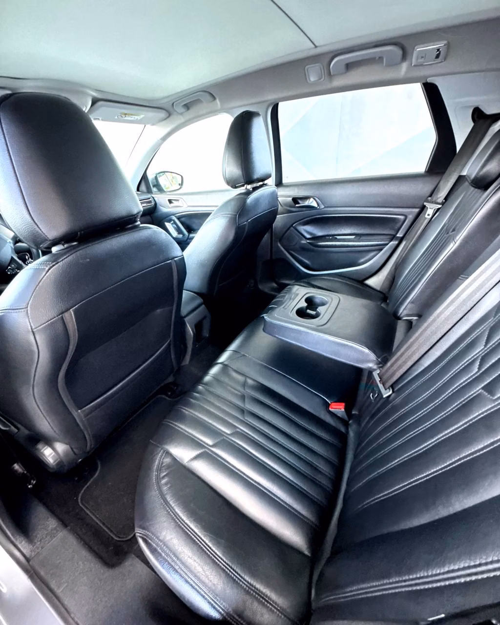 Peugeot 308 фото 11