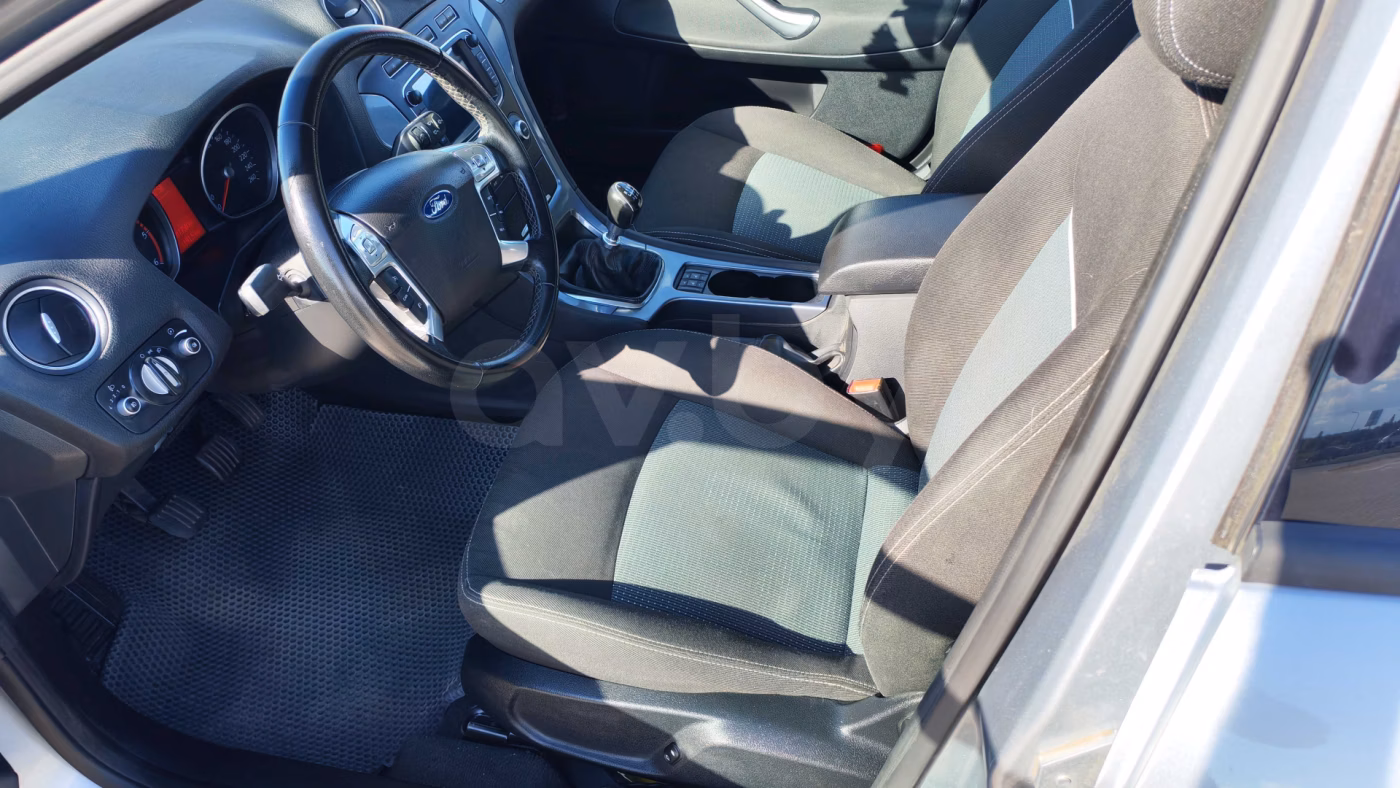 Ford Mondeo фото 12