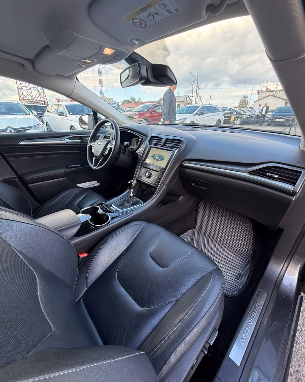 Ford Mondeo фото 8