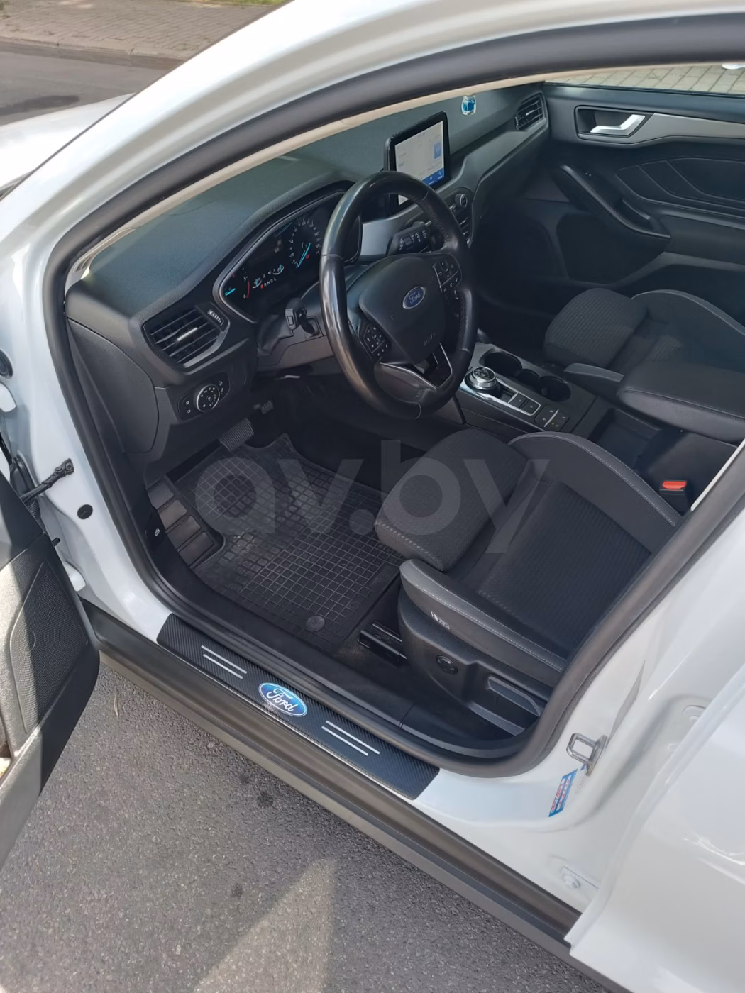Ford Focus фото 11