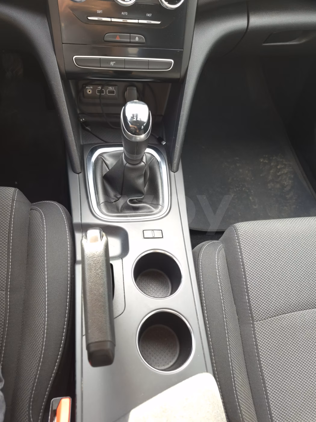 Renault Megane фото 9