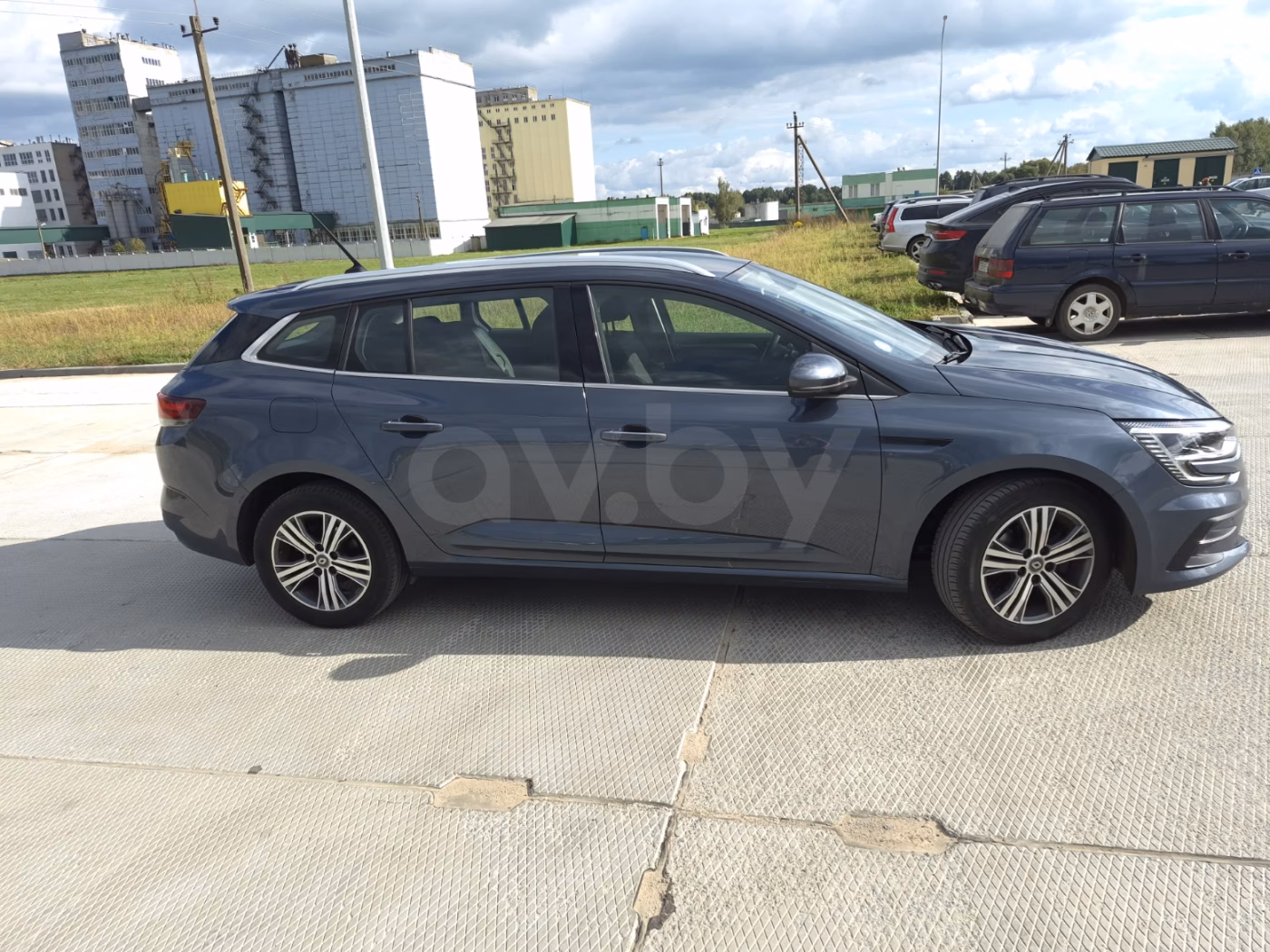 Renault Megane фото 2