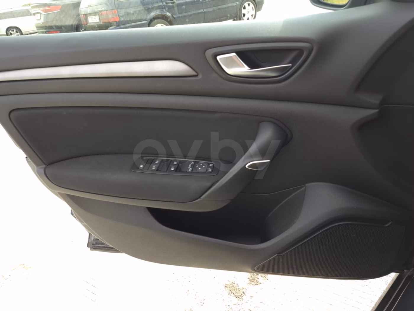 Renault Megane фото 10