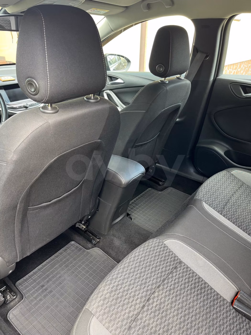 Opel Astra фото 6