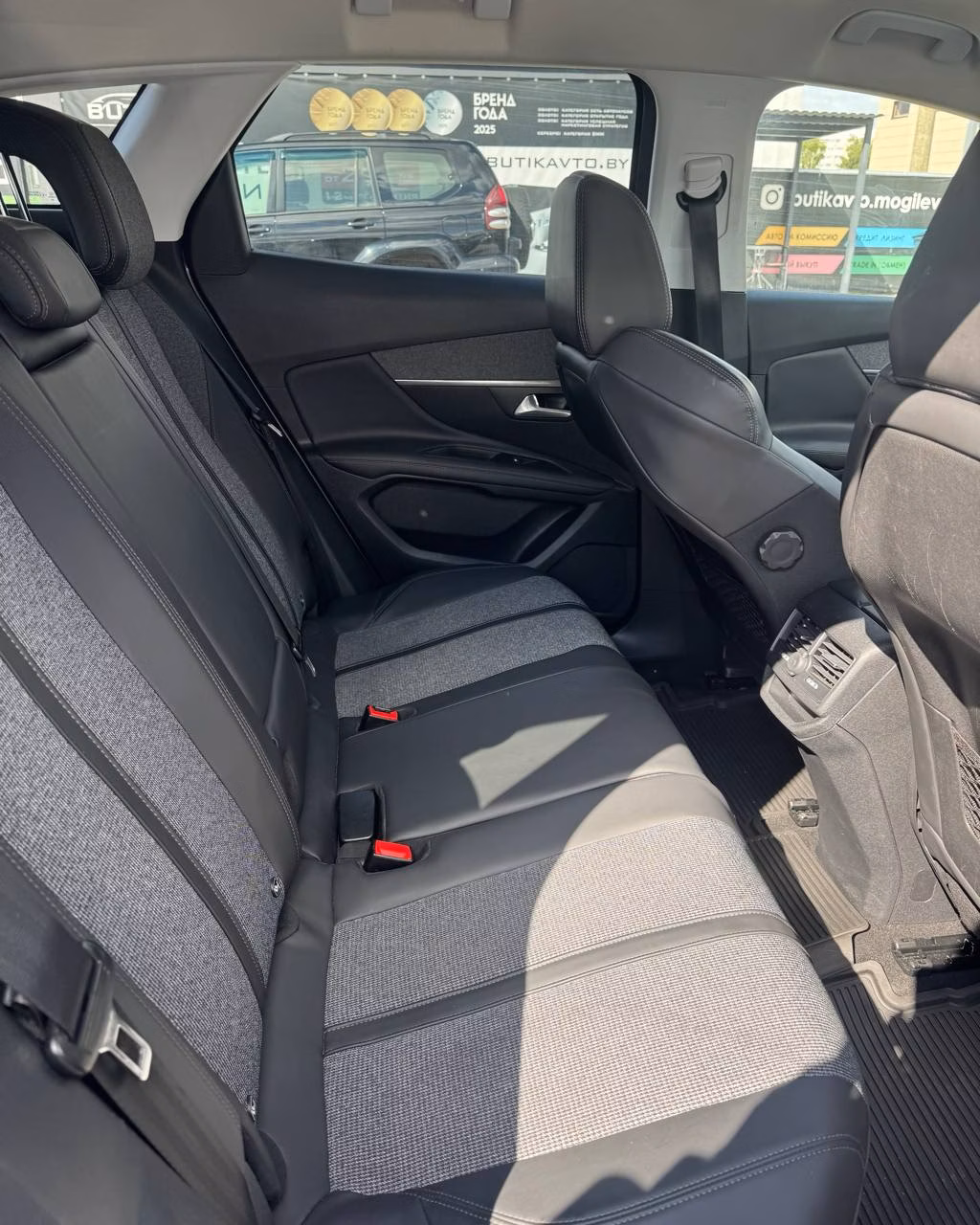Peugeot 3008 фото 9