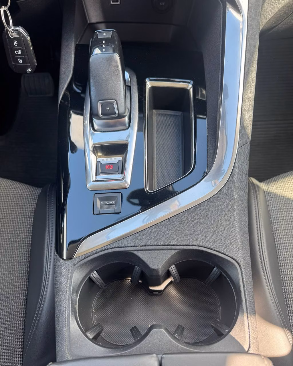 Peugeot 3008 фото 14