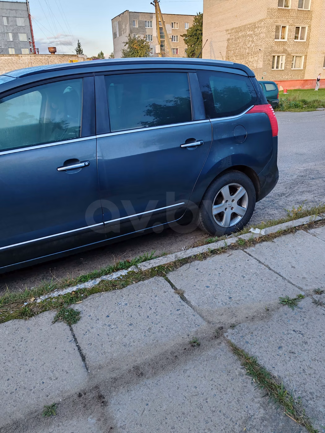 Peugeot 5008 фото 5