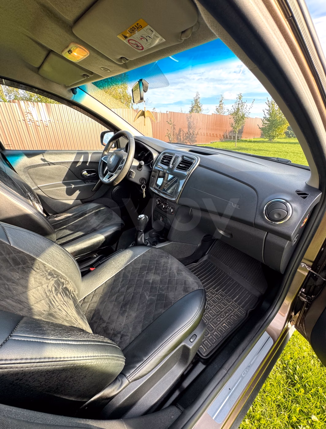 Renault Logan Stepway фото 8