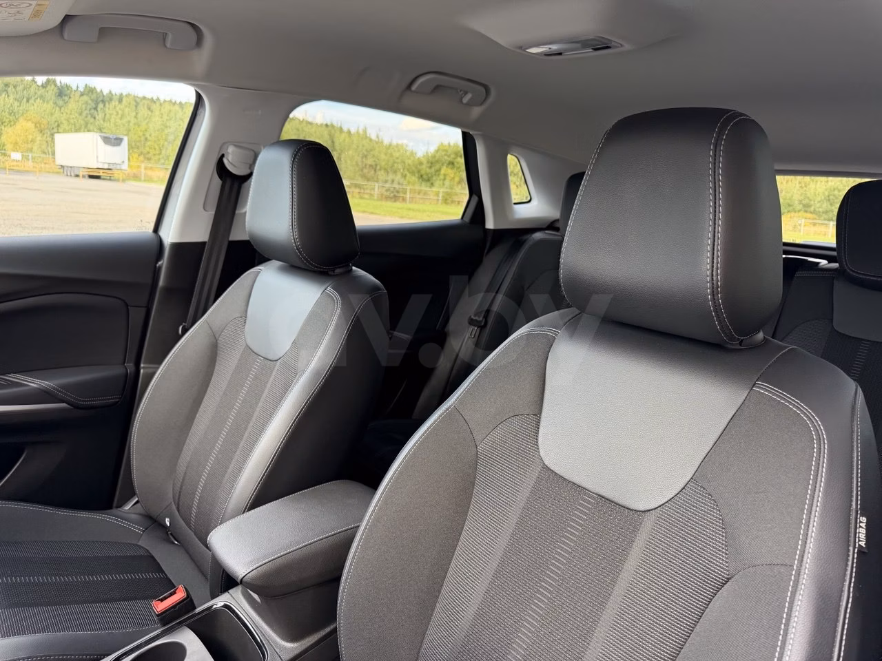 Opel Grandland X фото 24