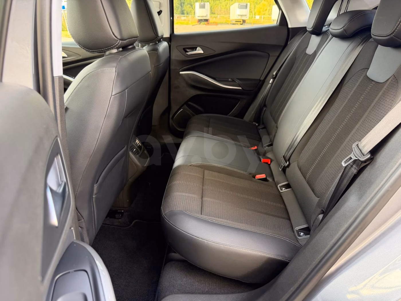 Opel Grandland X фото 23