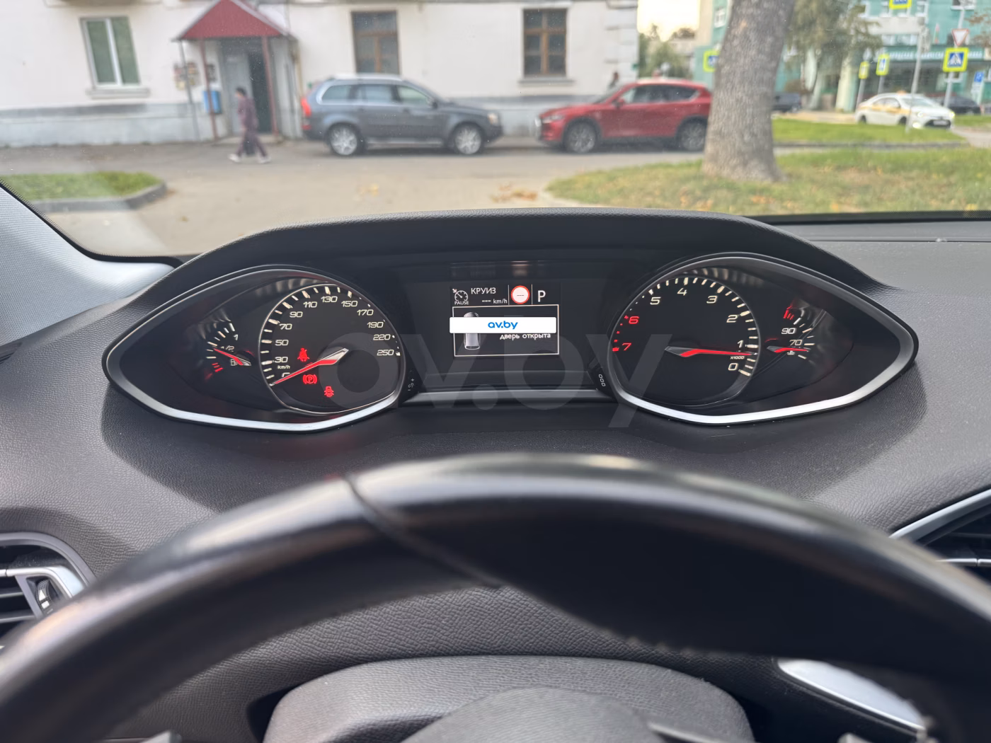 Peugeot 308 фото 10