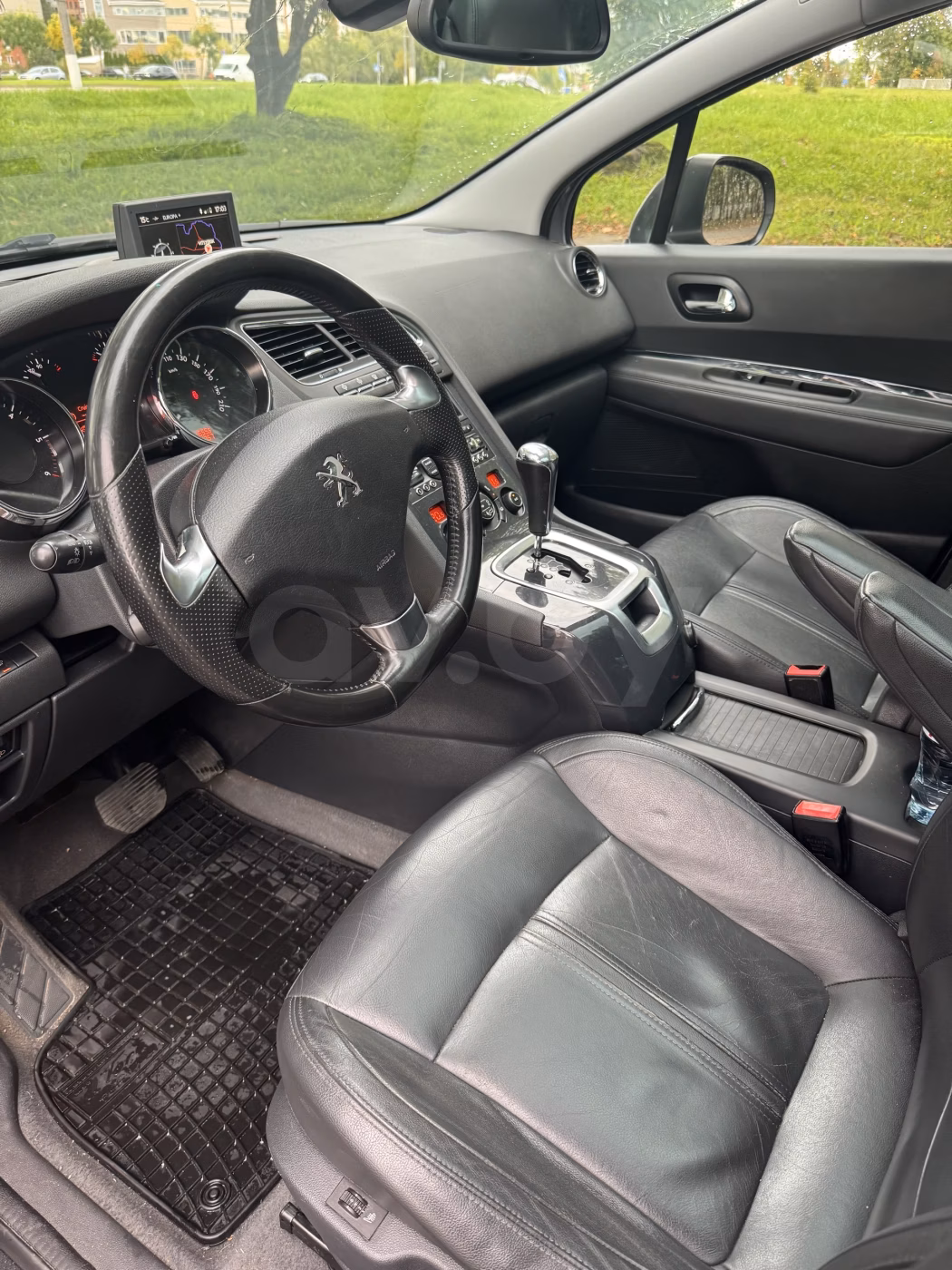 Peugeot 5008 фото 5