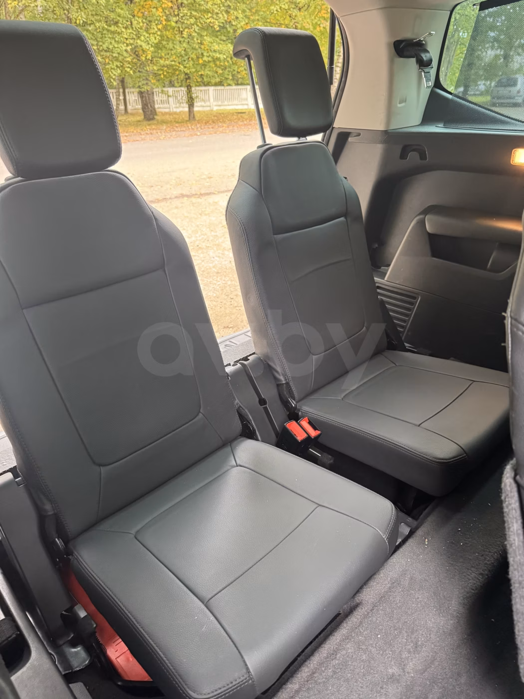 Peugeot 5008 фото 13