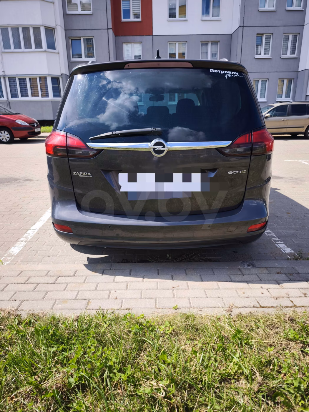 Opel Zafira фото 4