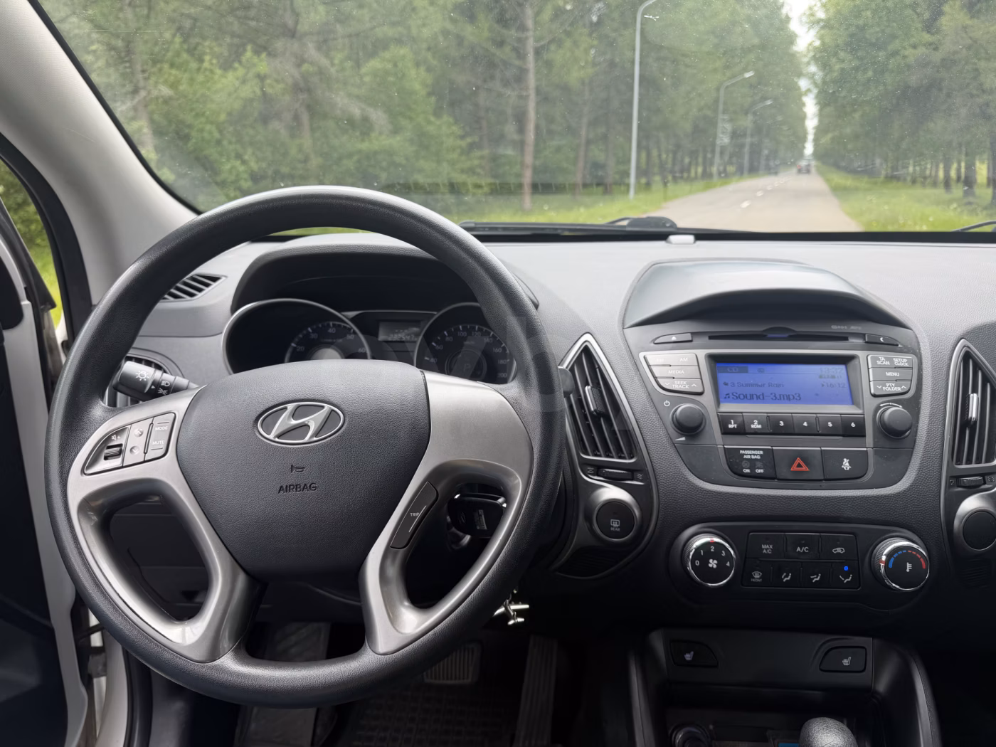 Hyundai ix35 фото 7