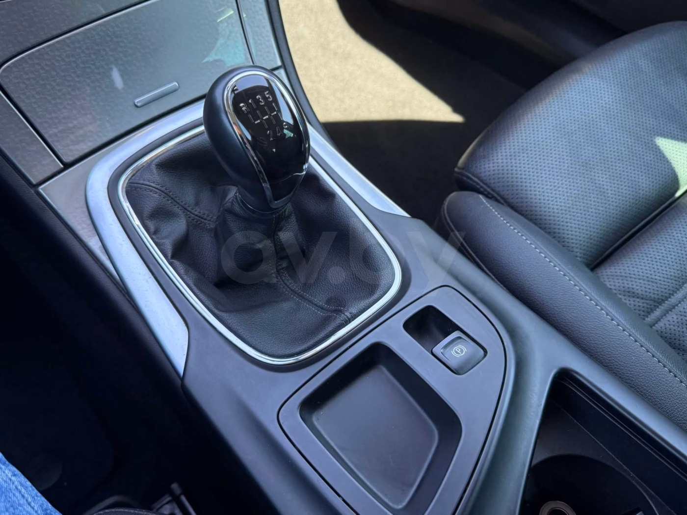 Opel Insignia фото 19