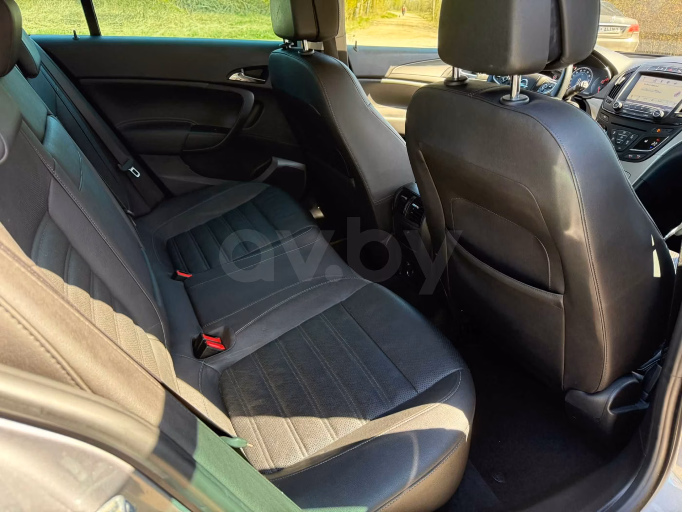 Opel Insignia фото 14