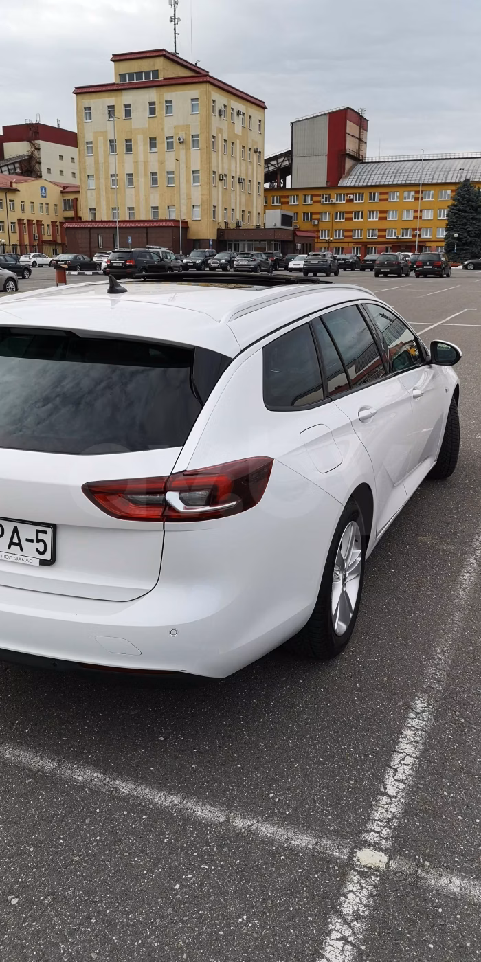 Opel Insignia фото 16