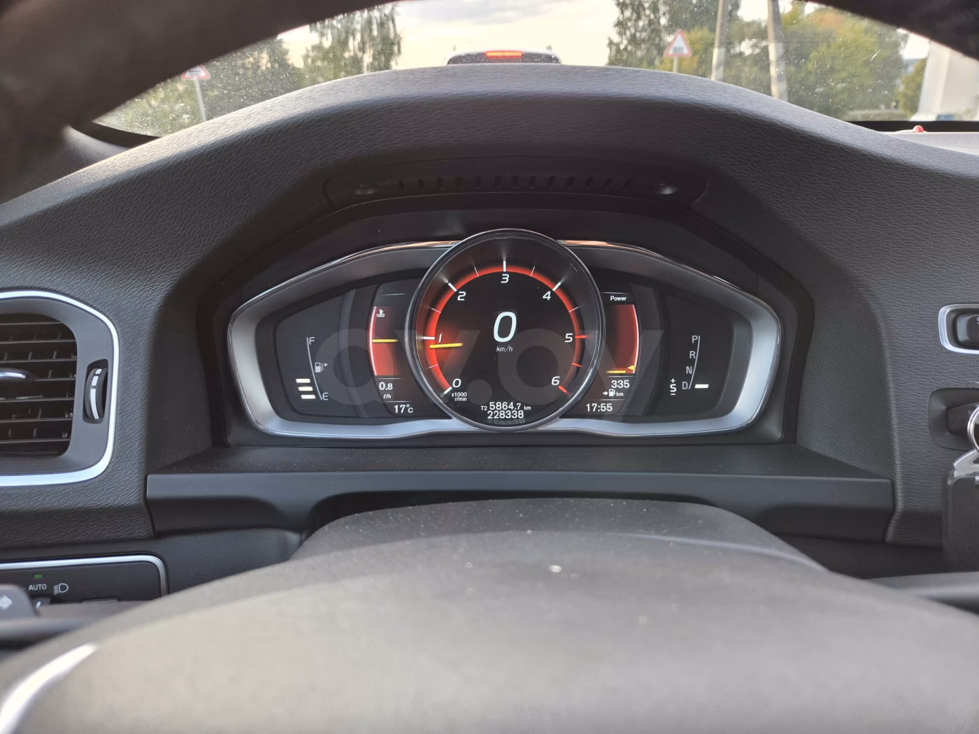 Volvo V60 фото 23