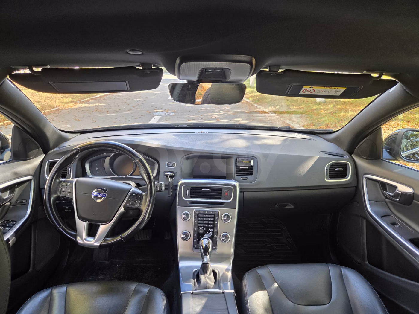 Volvo V60 фото 14