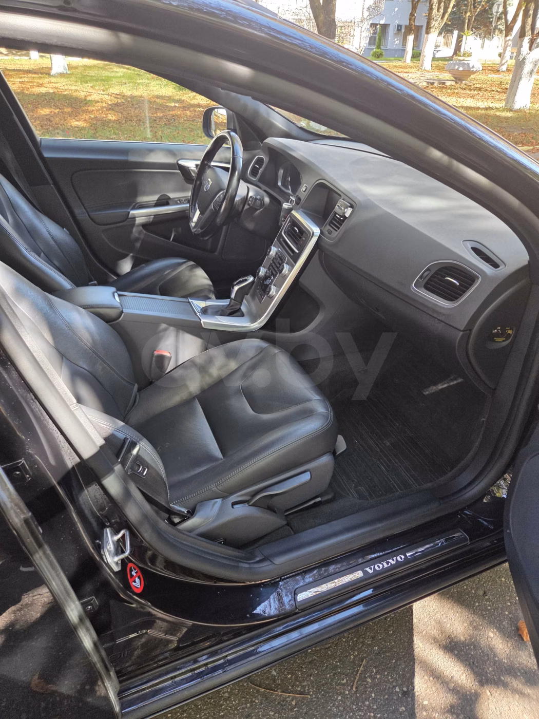 Volvo V60 фото 16