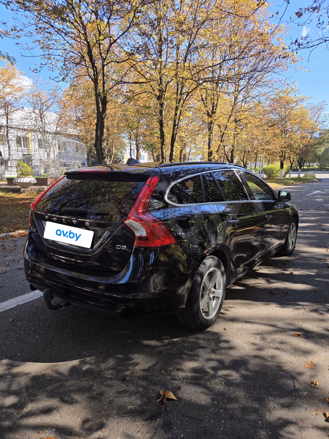 Volvo V60 фото 6