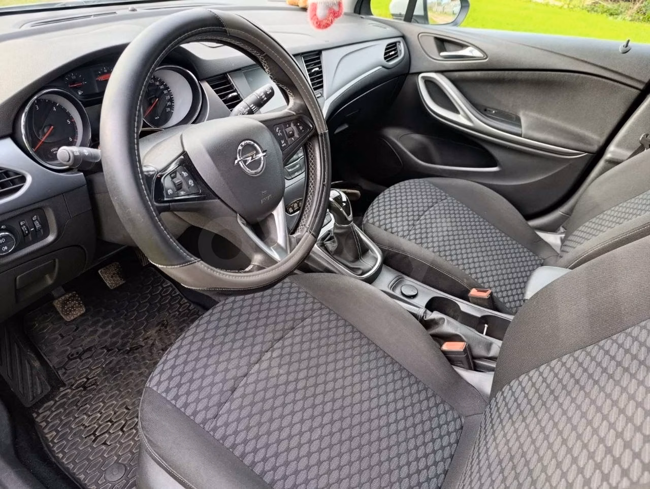 Opel Astra фото 10