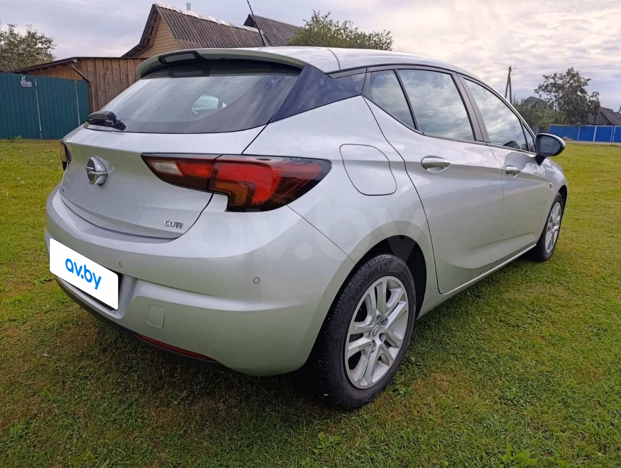 Opel Astra фото 6