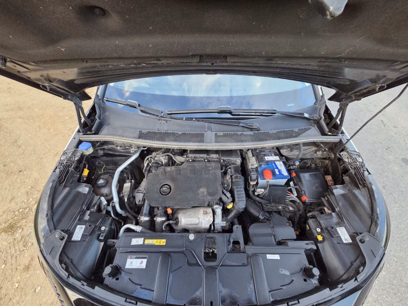 Peugeot 5008 фото 9