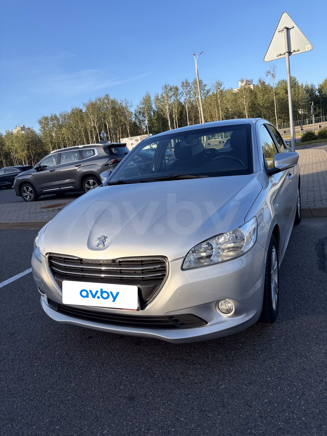 Peugeot 301 фото 5