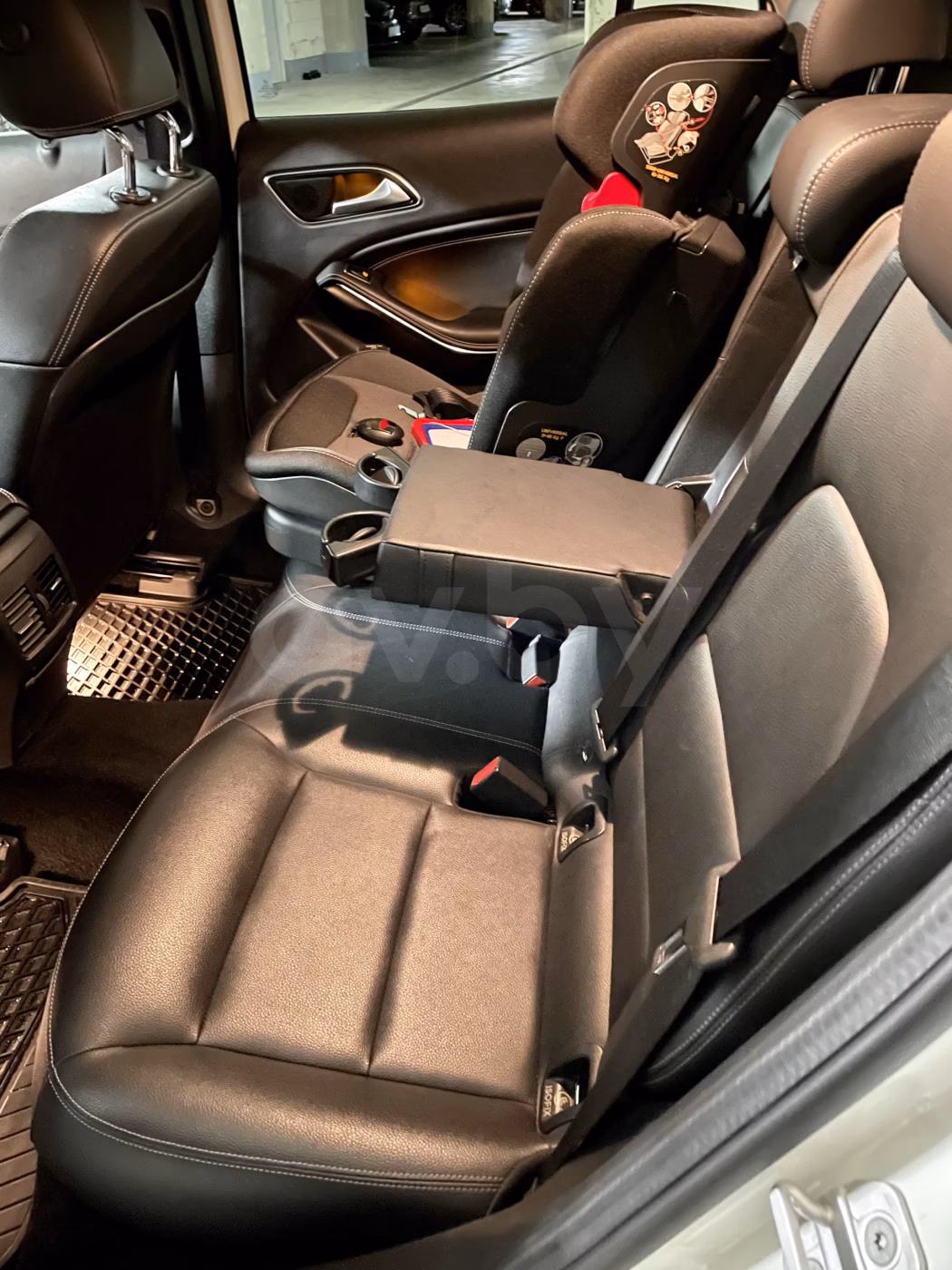 Mercedes-Benz GLA фото 17