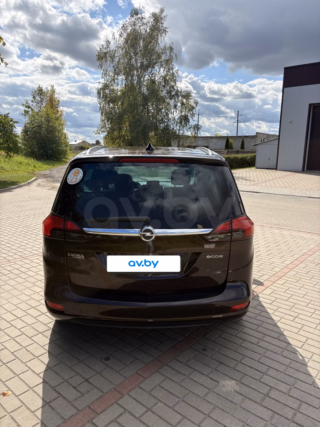 Opel Zafira фото 4