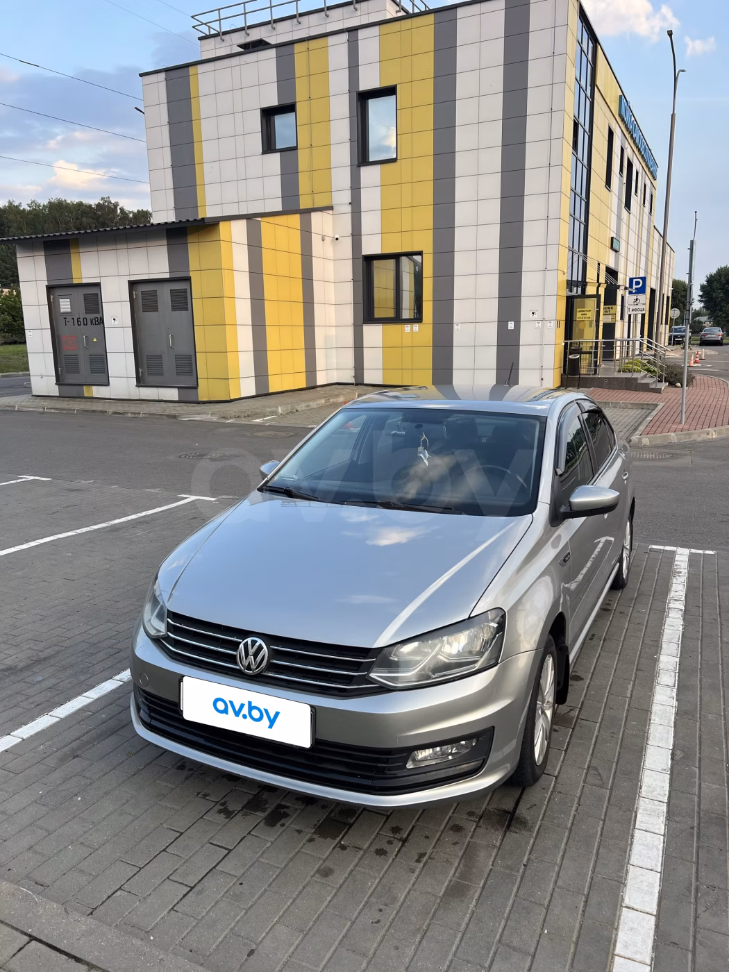 Volkswagen Polo Sedan