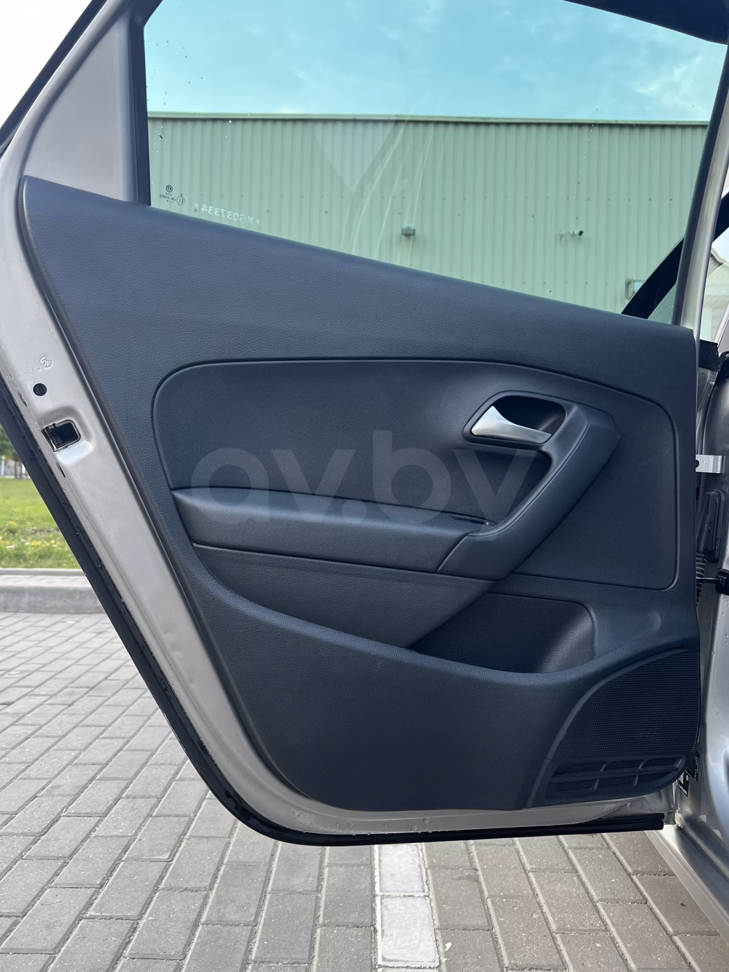 Volkswagen Polo Sedan фото 8