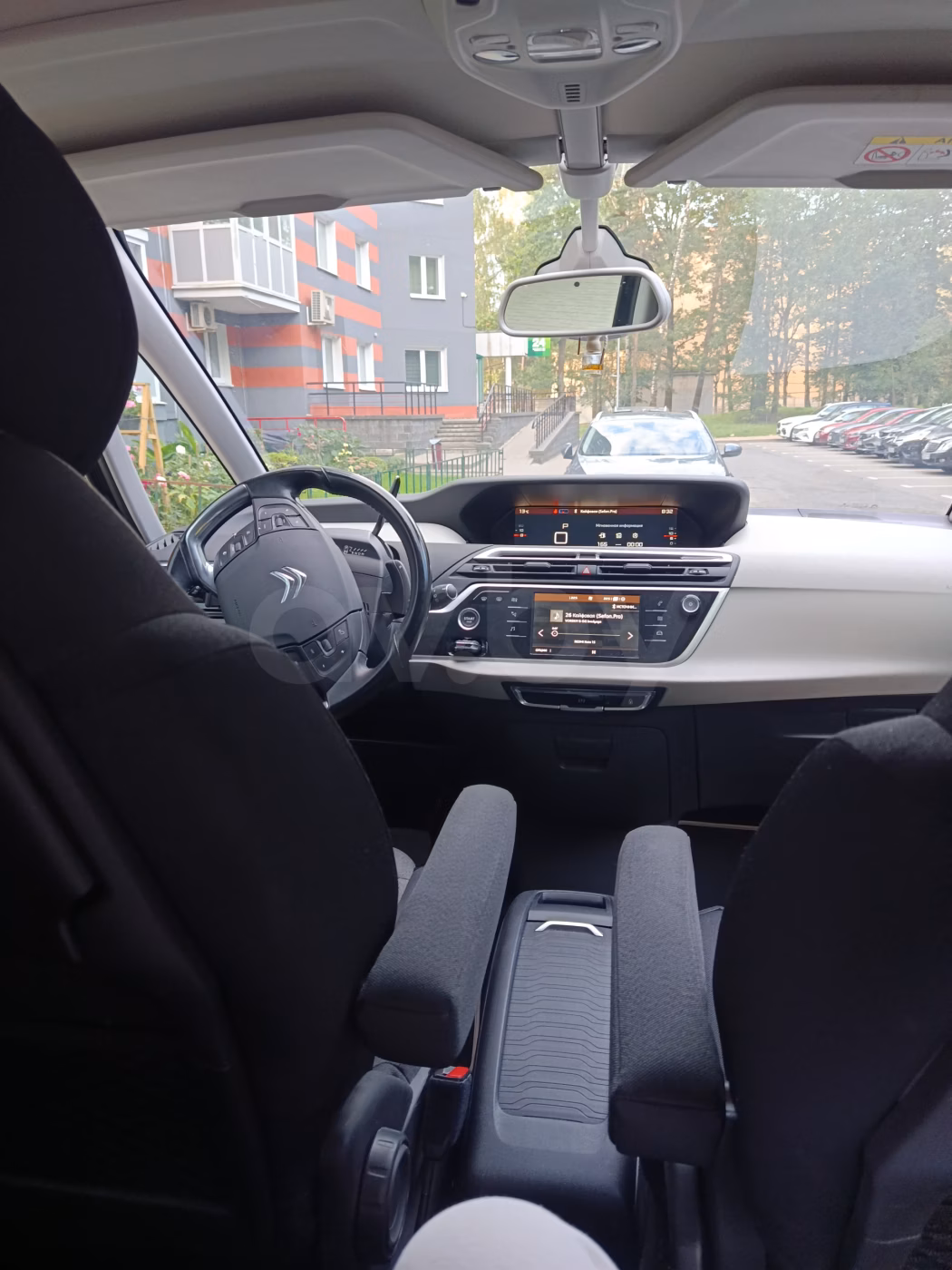 Citroen C4 Grand Spacetourer фото 11