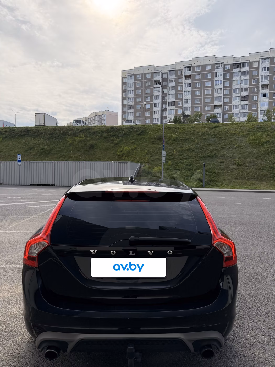 Volvo V60 фото 5