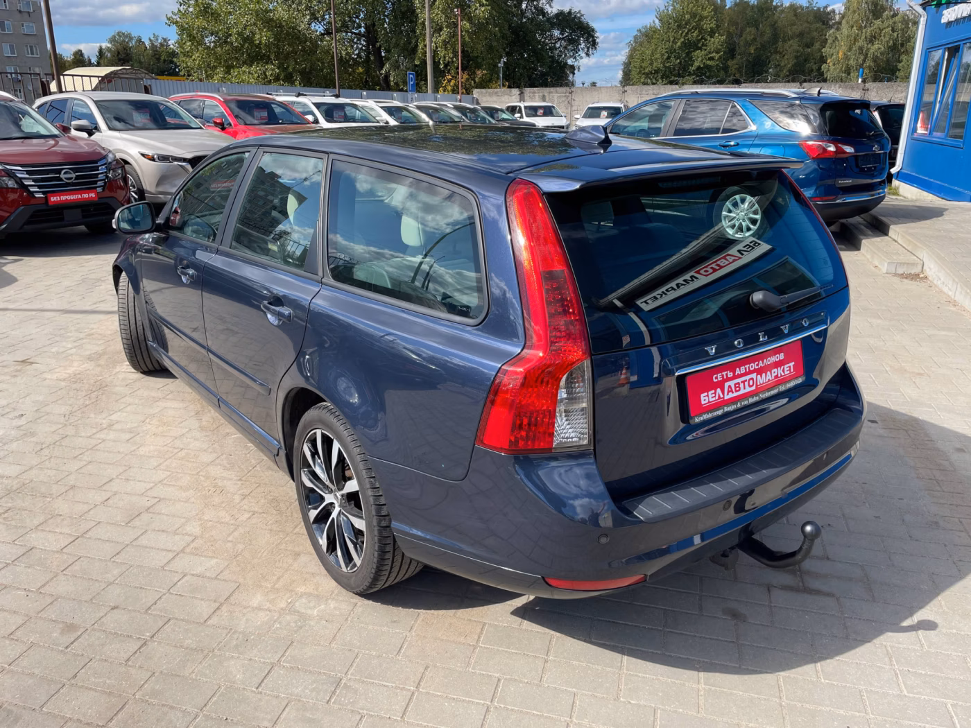 Volvo V50 фото 8