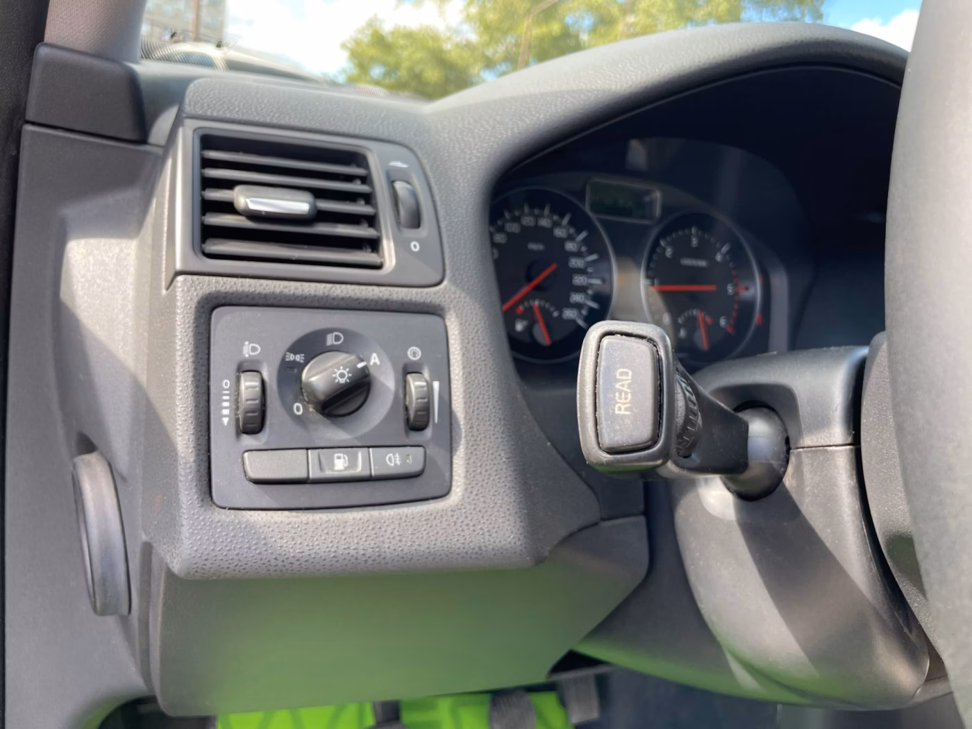 Volvo V50 фото 13