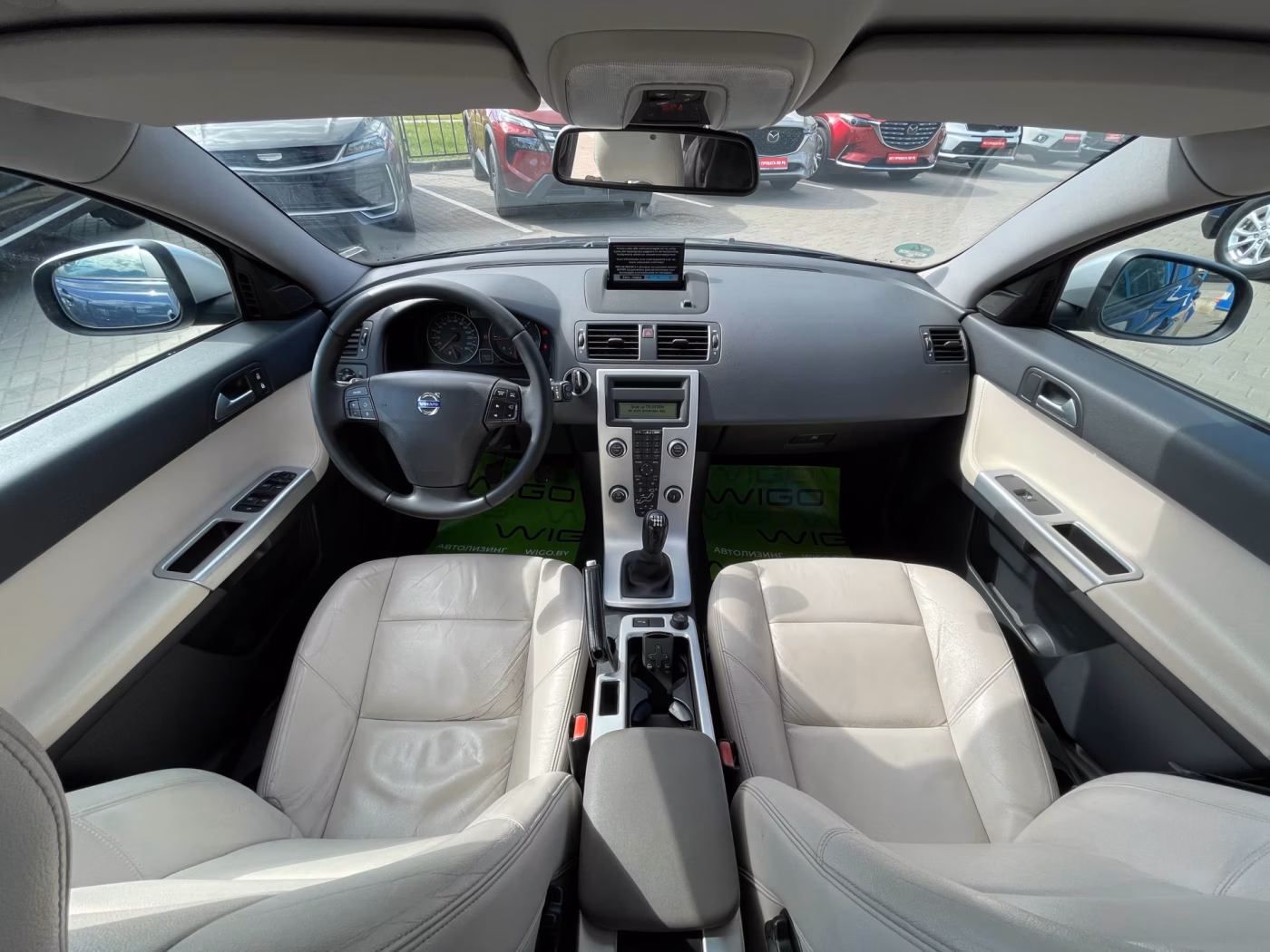 Volvo V50 фото 16