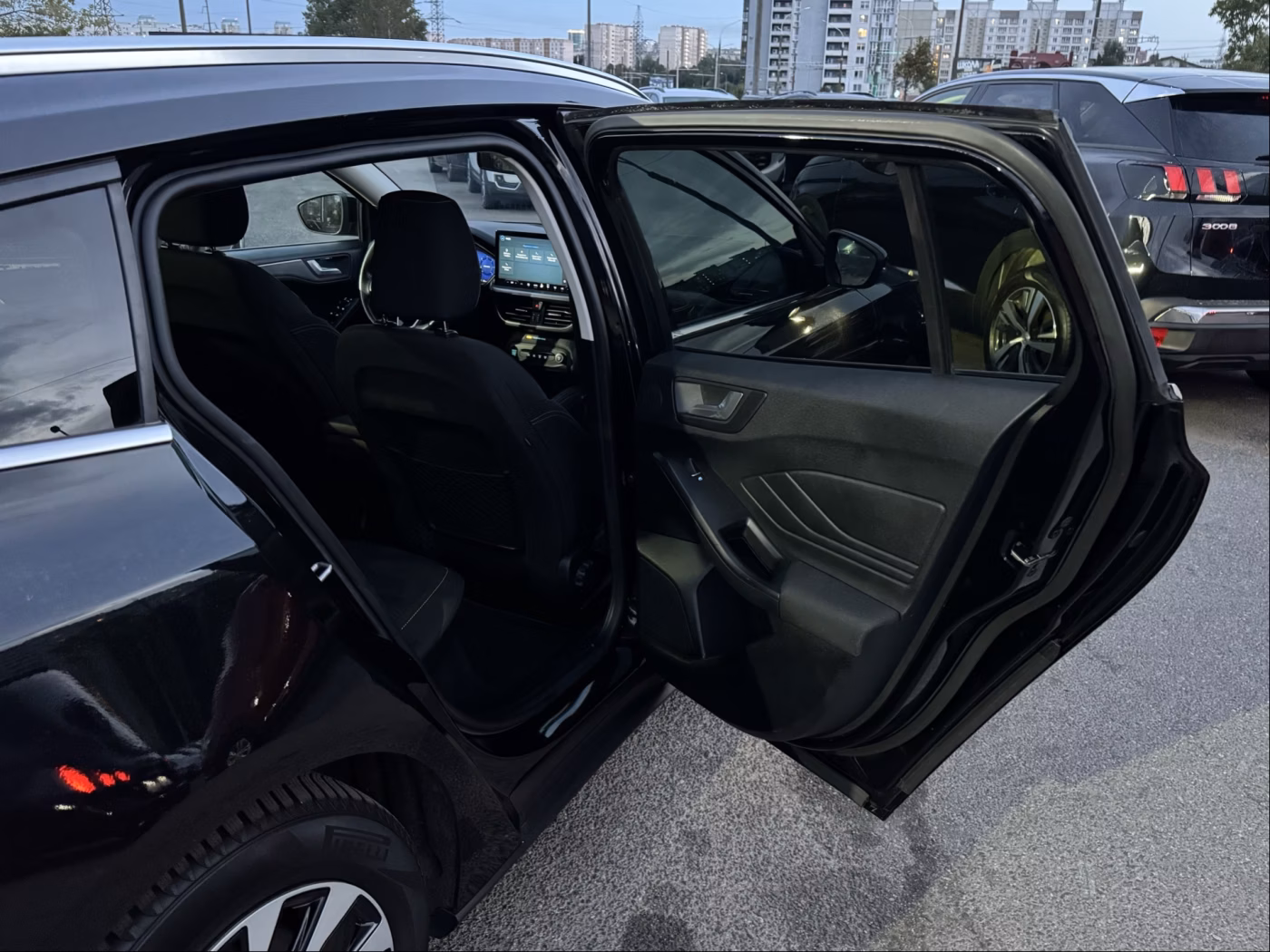 Ford Focus фото 15