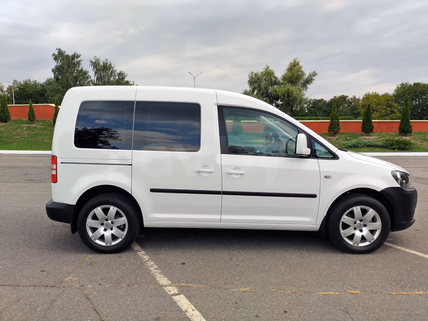 Volkswagen Caddy фото 5