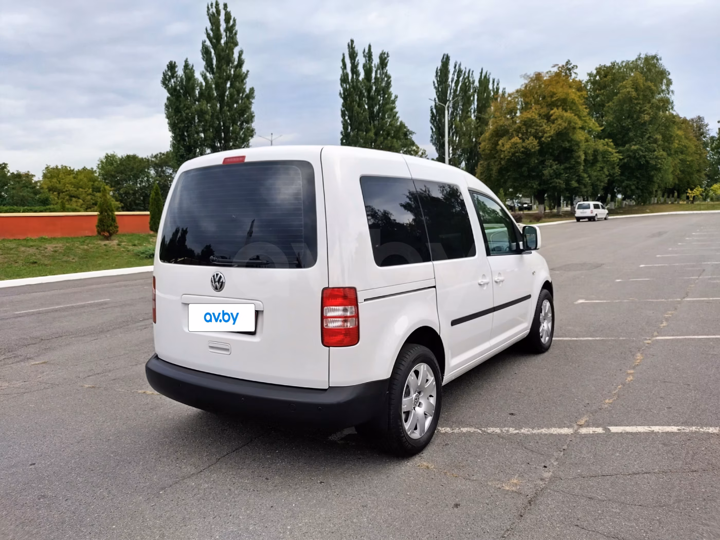 Volkswagen Caddy фото 6