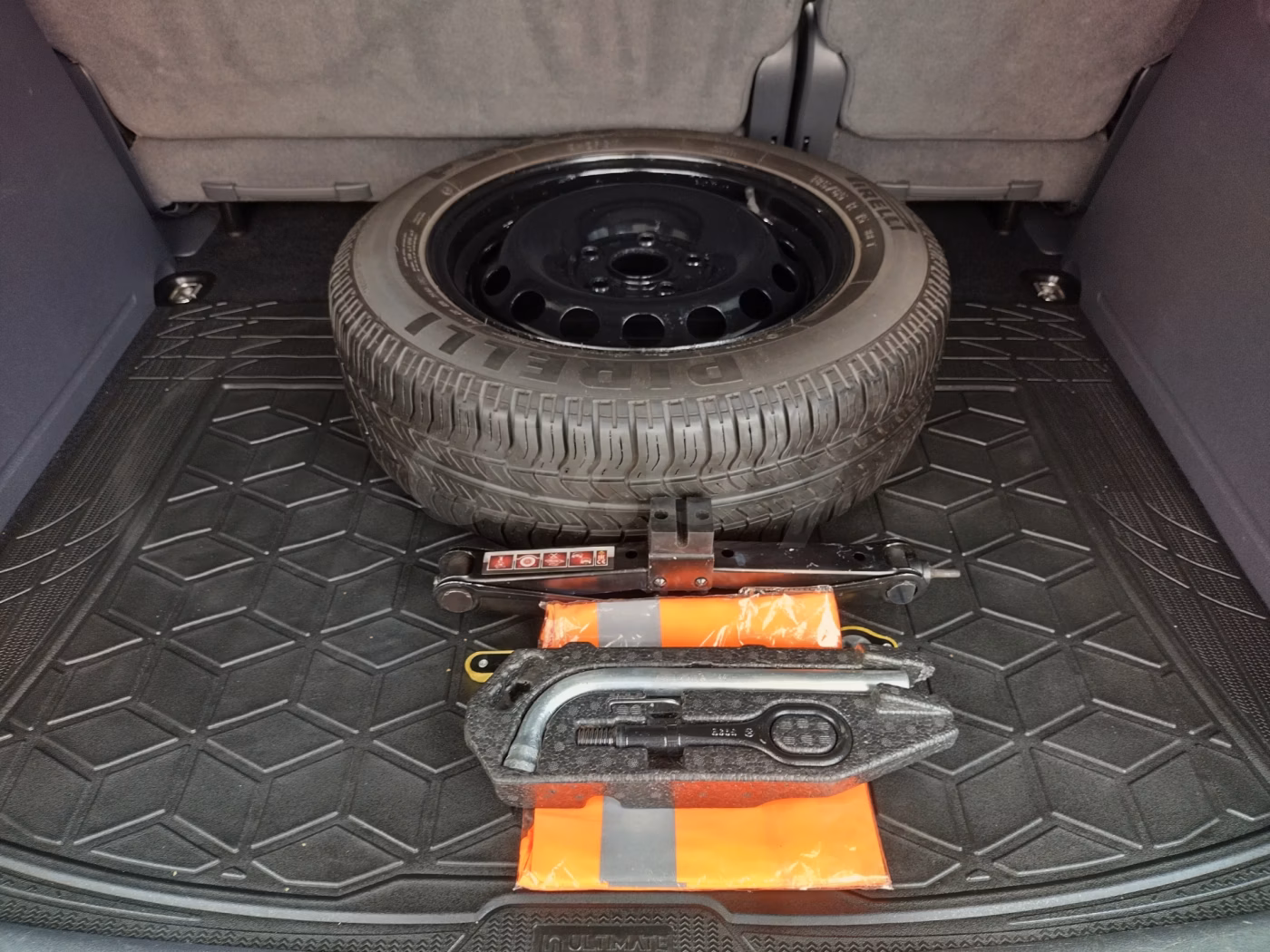 Volkswagen Caddy фото 26