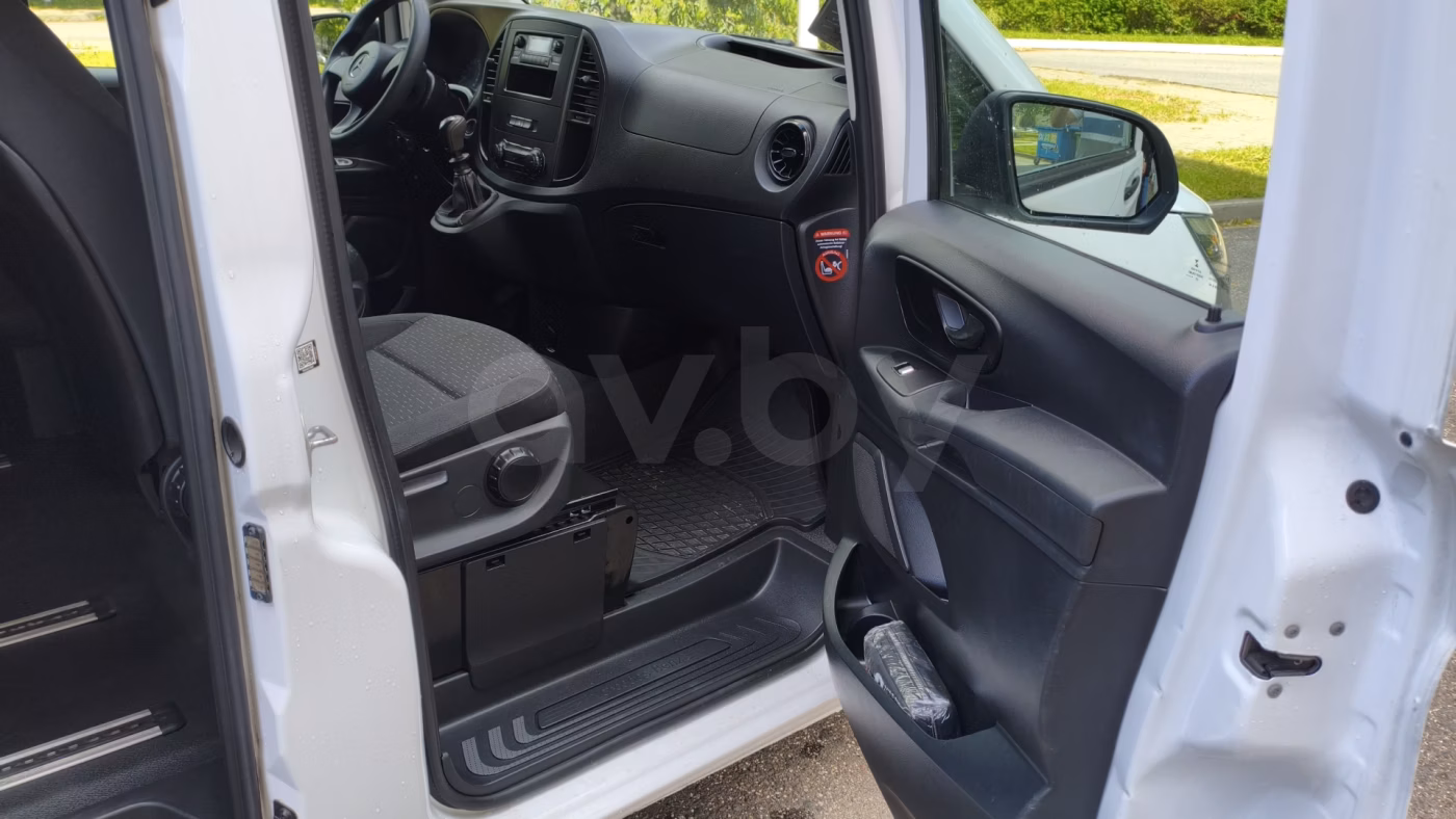 Mercedes-Benz Vito фото 12