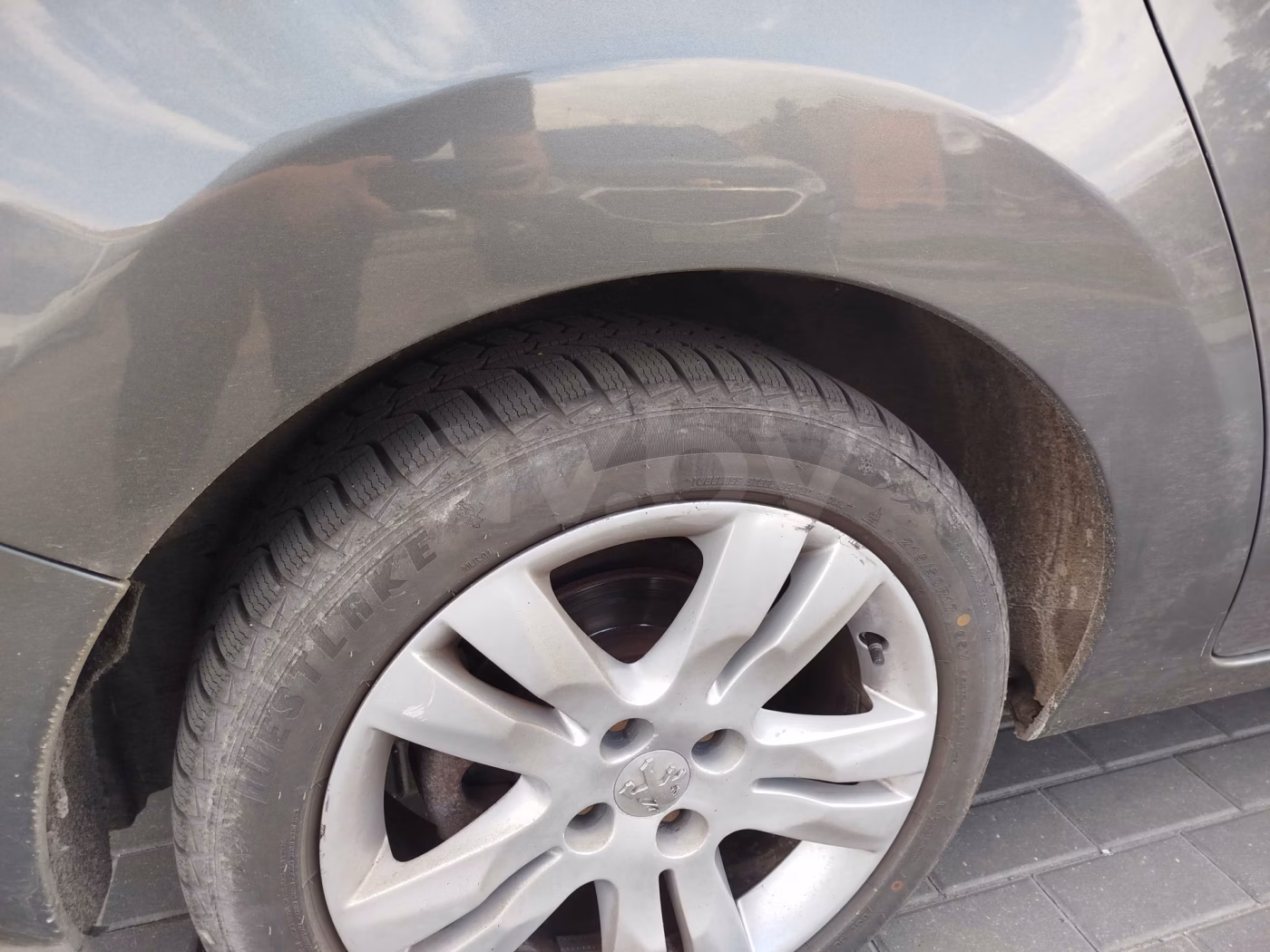 Peugeot 5008 фото 12