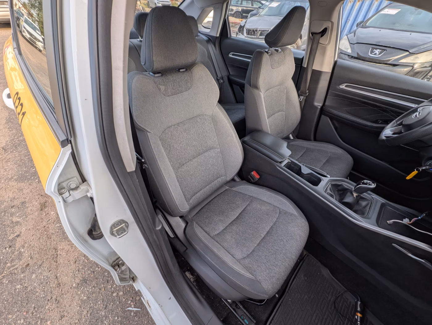 Geely Emgrand фото 19